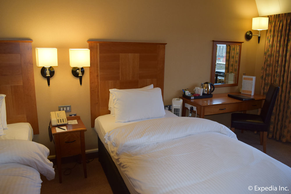 Отель Copthorne 4*